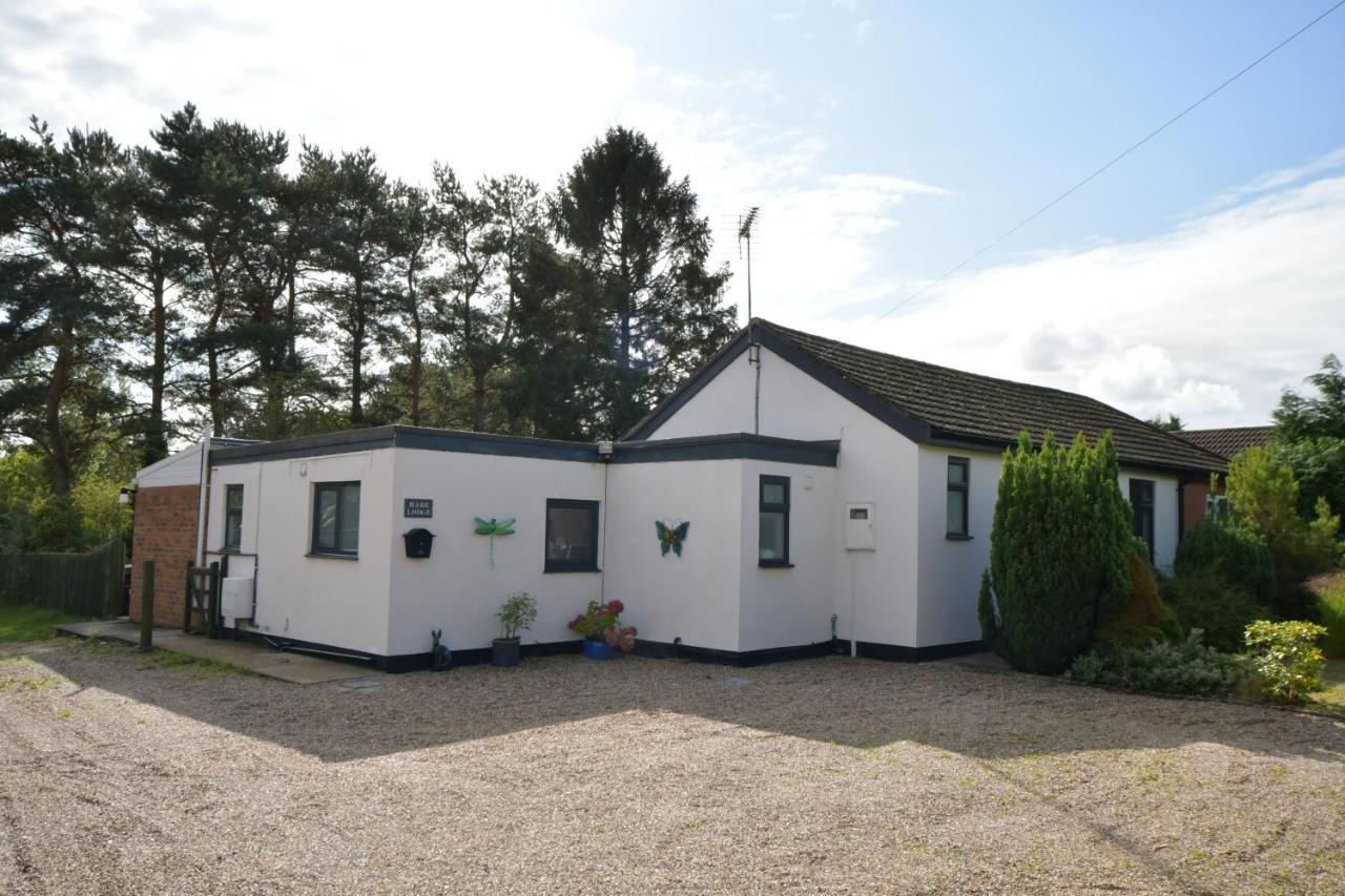 Hare Lodge Woodhall Spa Exterior photo